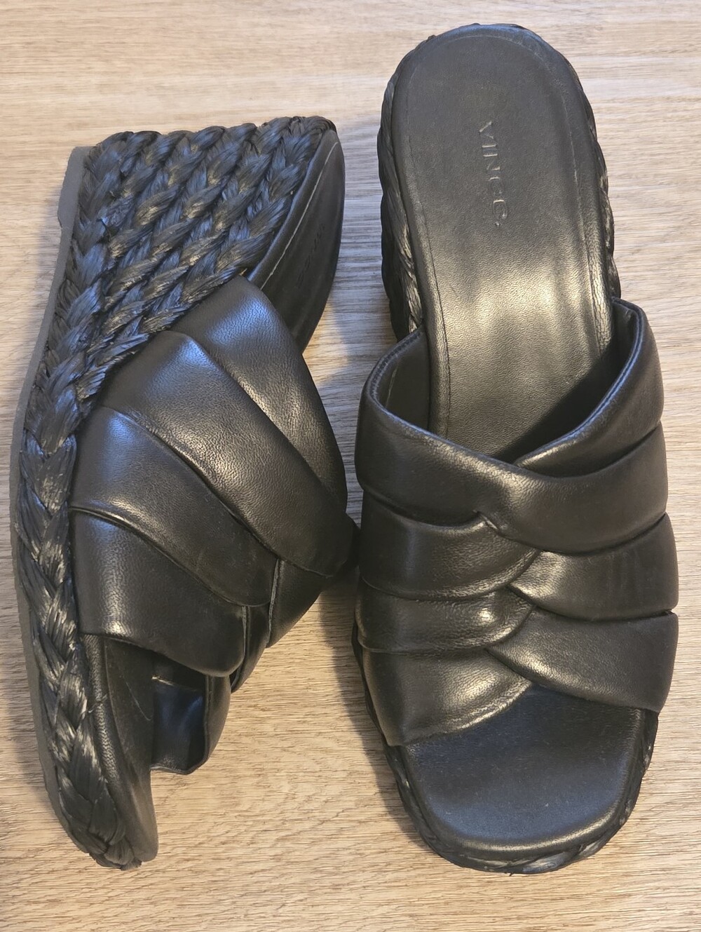 VINCE Gilian Leather Wedge Sandal BLACK ESPADRILLES LEATHER 9.5